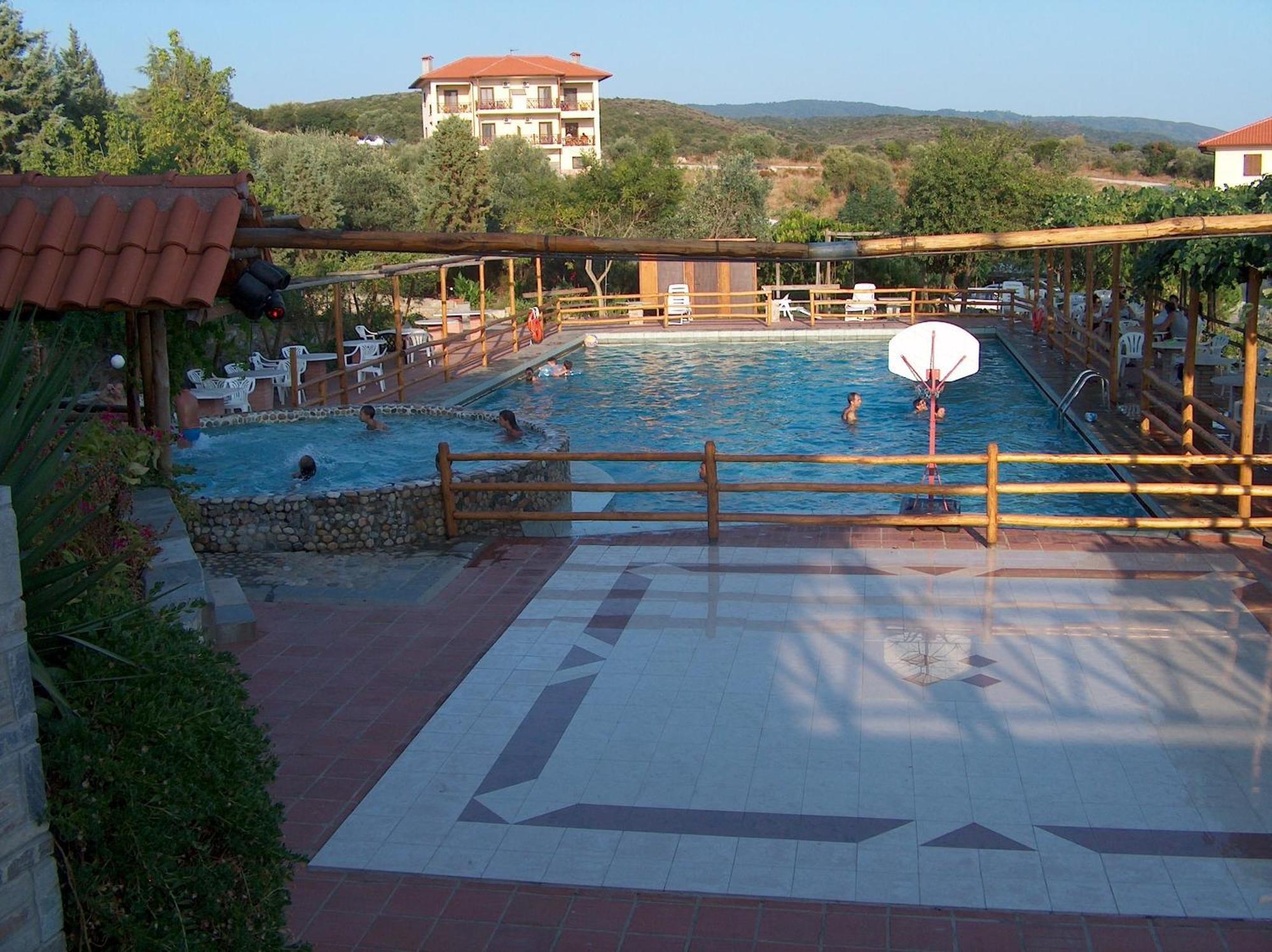 Athorama Hotel Ouranoupoli Ngoại thất bức ảnh